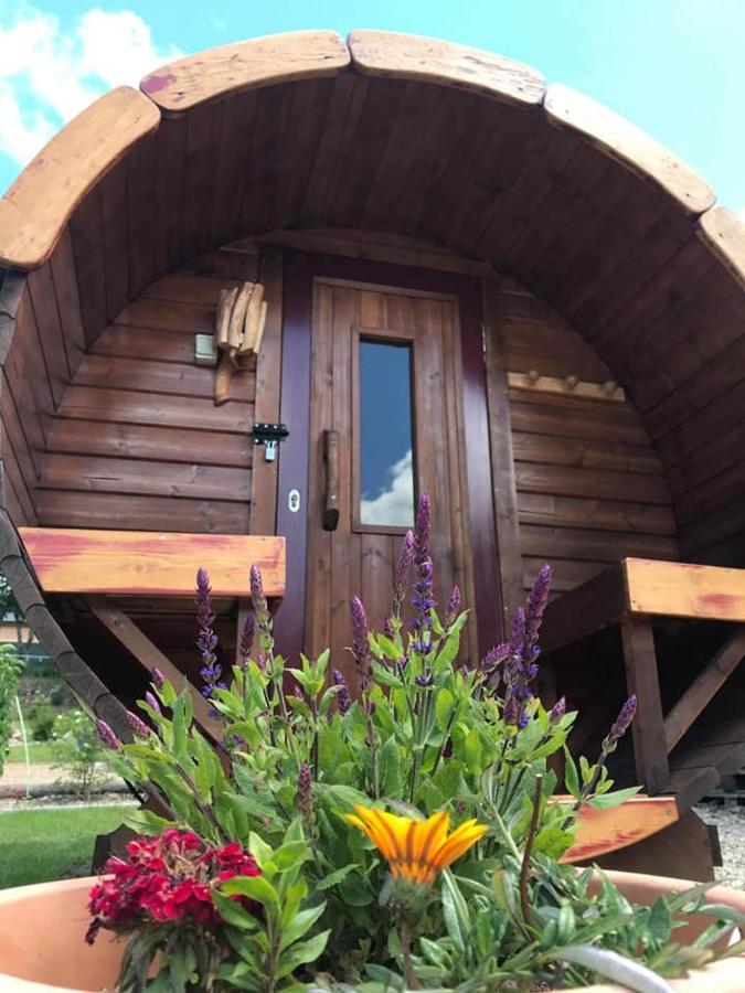 La Pierre Trouee Chambre D'Hotes Châteauneuf-de-Randon Exterior foto